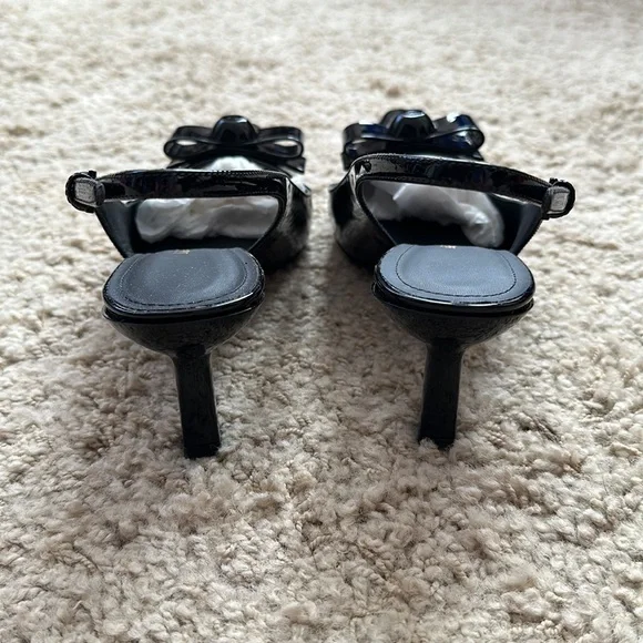 Salvatore Ferragamo Karine Black Patent Leather Pump NWT - Picture 5 of 13